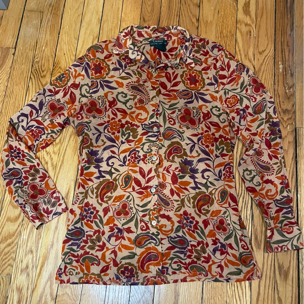 Vintage 90 Ralph Lauren button down sheer top. Size Medium. Great condition!